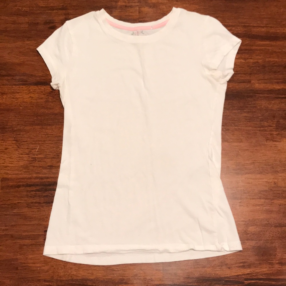Plain white T-shirt